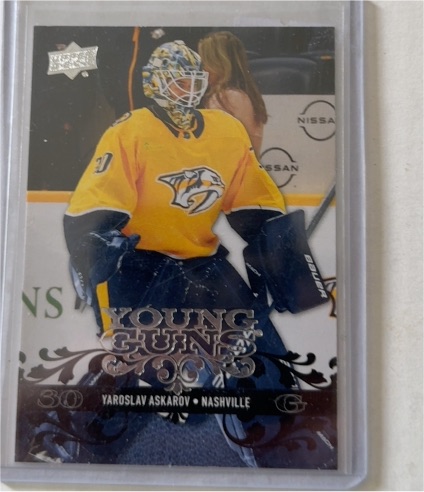 2023-24 Upper Deck Young Guns Retro #T-22 Yaroslav Askarov — front