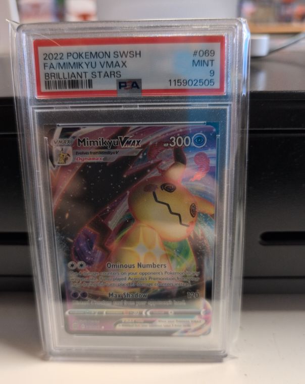 2022 Pokémon Sword & Shield Brilliant Stars #069 Mimikyu VMAX — front