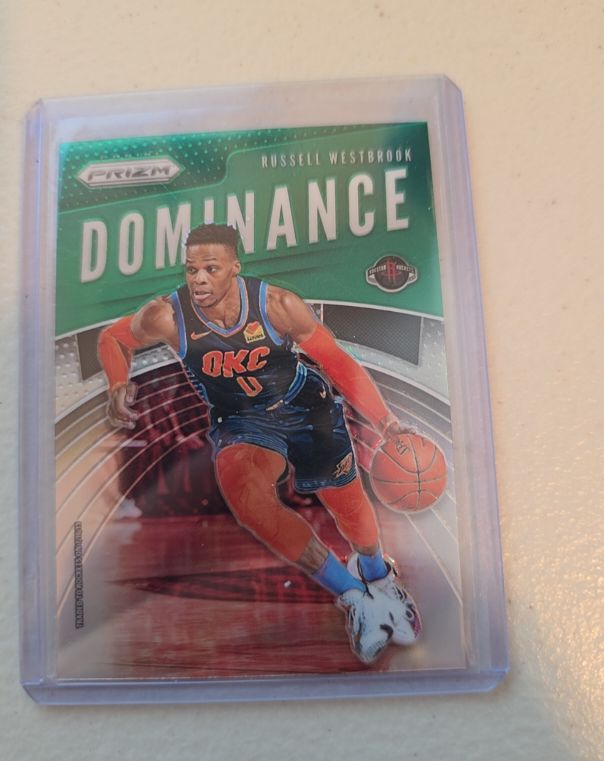 2019-20 Panini Prizm Dominance #23 Russell Westbrook — front