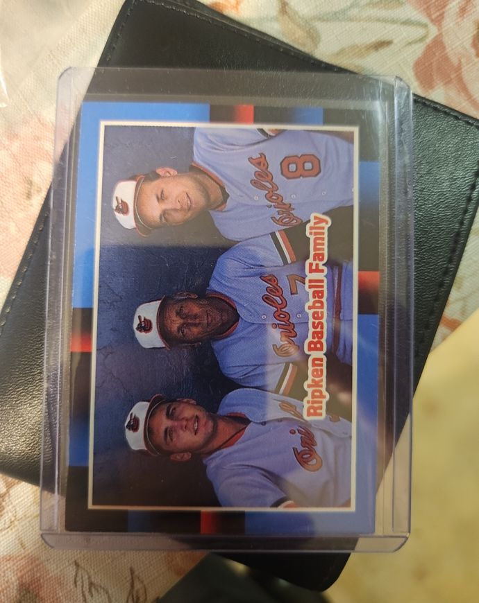 1988 Donruss #625 Ripken Baseball Family Billy Ripken, Cal Ripken Sr., Cal Ripken Jr. — front