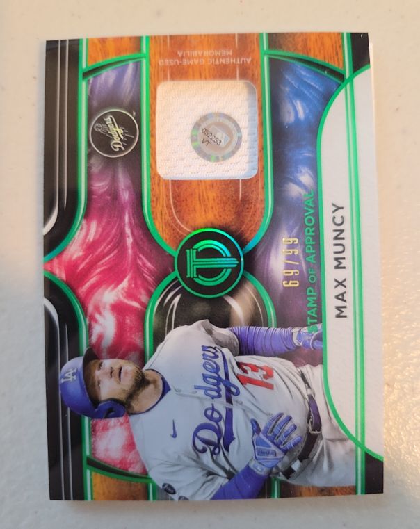 2022 Topps Tribute Stamp of Approval Relics #SOA-MM Max Muncy — front