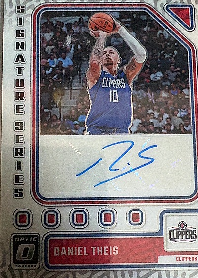 2023-24 Panini Donruss Optic Signature Series #SS-THI Daniel Theis — front
