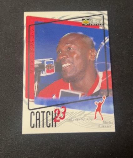 1997-98 Upper Deck Collector's Choice #191 Michael Jordan Catch 23 — front