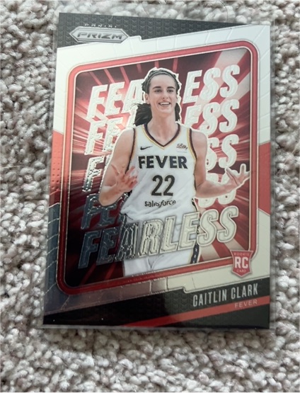 2024 Panini Prizm WNBA #10 Caitlin Clark Fearless Insert Rookie — front