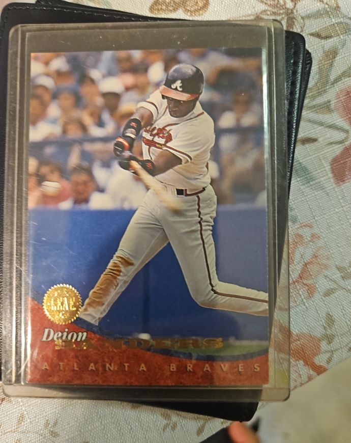 1994 Leaf #101 Deion Sanders — front