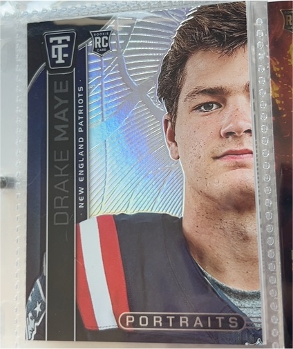 2024 Panini Totally Certified #3 Drake Maye Portraits Rookie — front