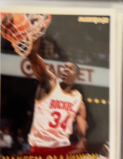 1994-95 Fleer #85 Hakeem Olajuwon — front