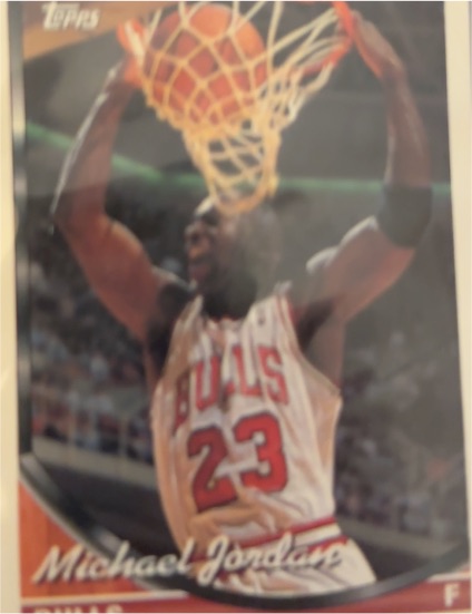 1993 Topps #23 Michael Jordan — front