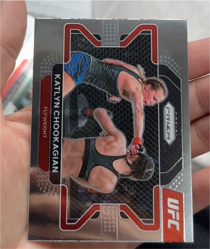 2022 Panini Prizm UFC #64 Katlyn Chookagian — front