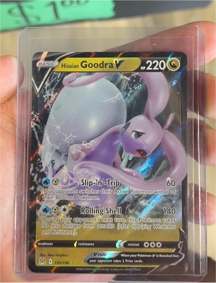 2022 Pokémon TCG Lost Origin #135 Hisuian Goodra V — front