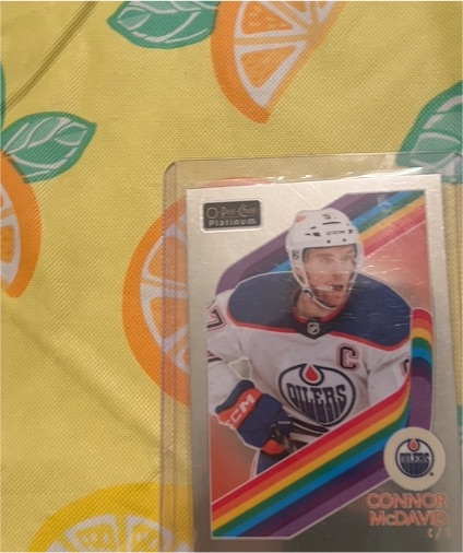 2023-24 O-Pee-Chee Platinum Retro #R-1 Connor McDavid — front