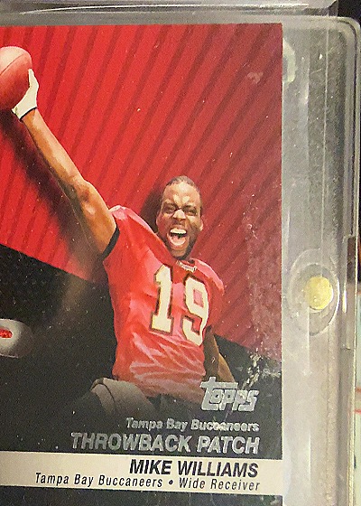 1999 Topps Throwback Patch #TP-19 Mike Williams — front