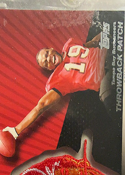 2021 Topps Tampa Bay Buccaneers #19 Throwback Patch — front