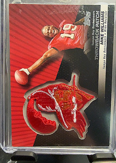 2010 Topps Throwback Patch #LPC-12 Mike Williams — front