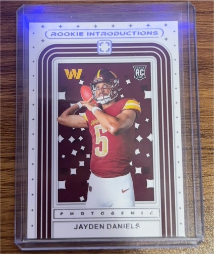 2024 Panini Photogenic #7 Jayden Daniels Rookie Introductions Commanders — front