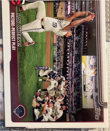 2025 Topps #81 Say Cheese! Picture-Perfect Play — front