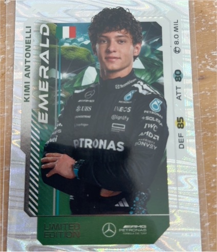 2025 Topps Turbo Attax #LE Kimi Antonelli Emerald Limited Edition — front