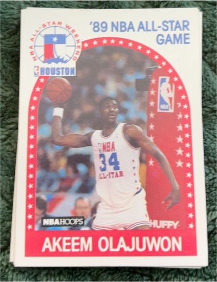1989 NBA Hoops #178 Akeem Olajuwon — front