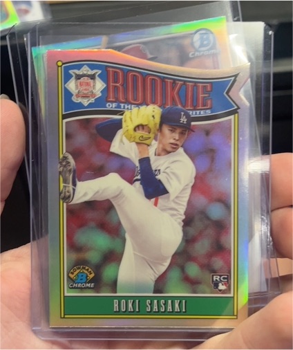2025 Bowman Chrome Rookie of the Year Favorites #ROY-10 Roki Sasaki — front