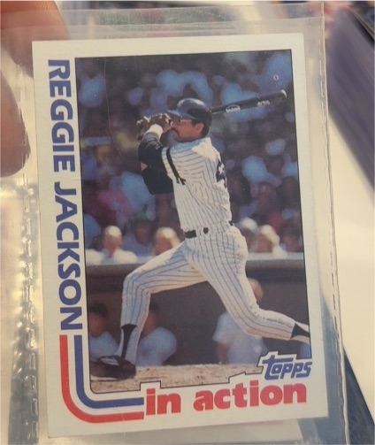 1982 Topps #301 Reggie Jackson In Action — front