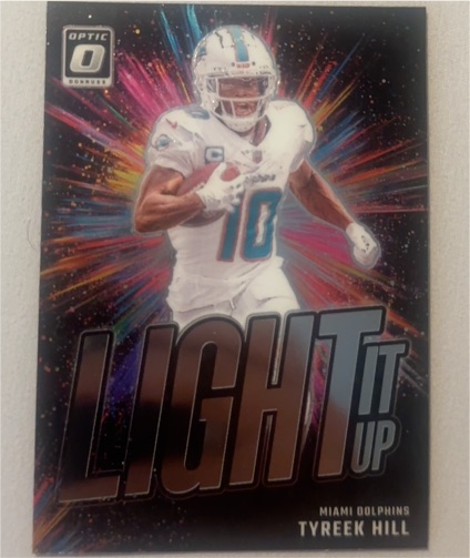 2024 Donruss Optic #20 Tyreek Hill Light It Up — front