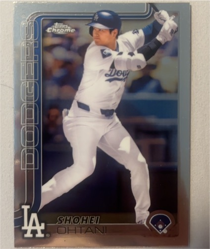 2025 Topps Chrome #1 Shohei Ohtani — front