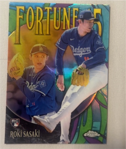 2025 Topps Chrome Fortune 15 #F15-13 Roki Sasaki — front