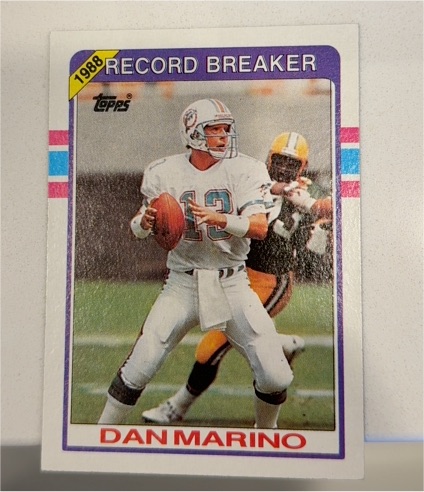 1989 Topps #5 Record Breaker Dan Marino — front