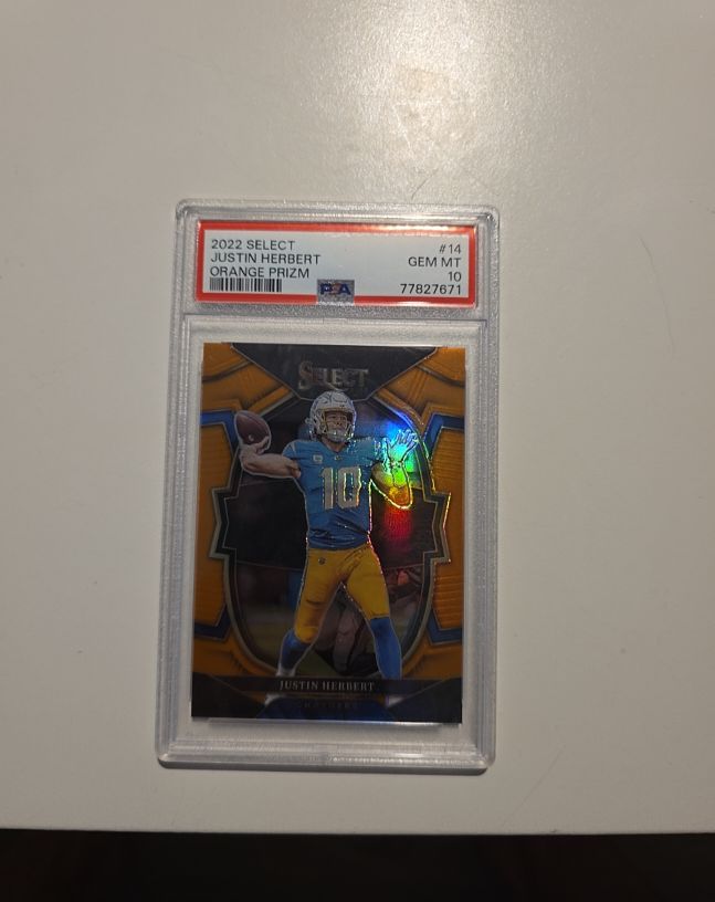 2022 Panini Select #14 Justin Herbert — front