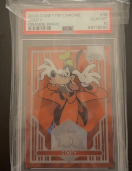 2023 Topps Chrome Disney 100 #48 Goofy Orange Wave — front