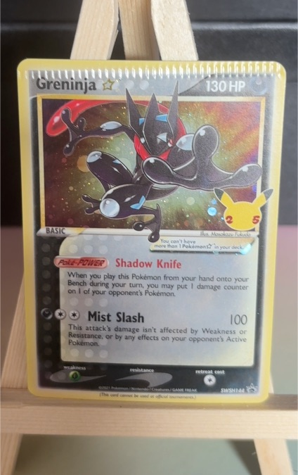 Pokémon TCG Greninja Star SWSH144 Celebrations Sword & Shield Promo Card — front