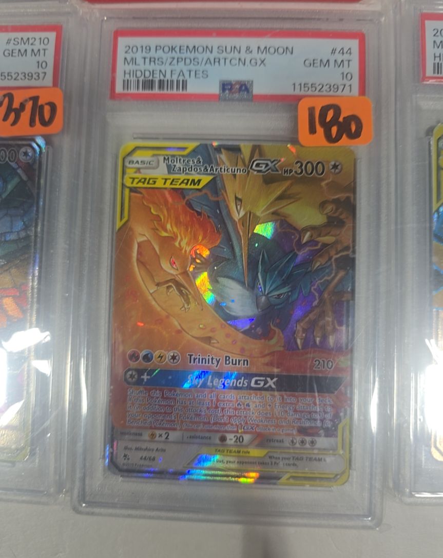 2019 Pokémon Sun & Moon #44 Moltres & Zapdos & Articuno GX — front