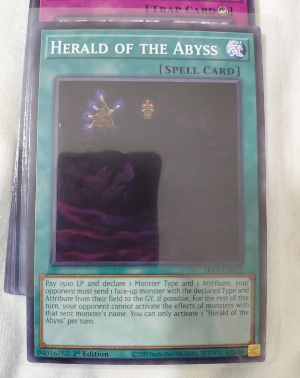 2020 Yu-Gi-Oh! SR14-EN032 Herald of the Abyss — front