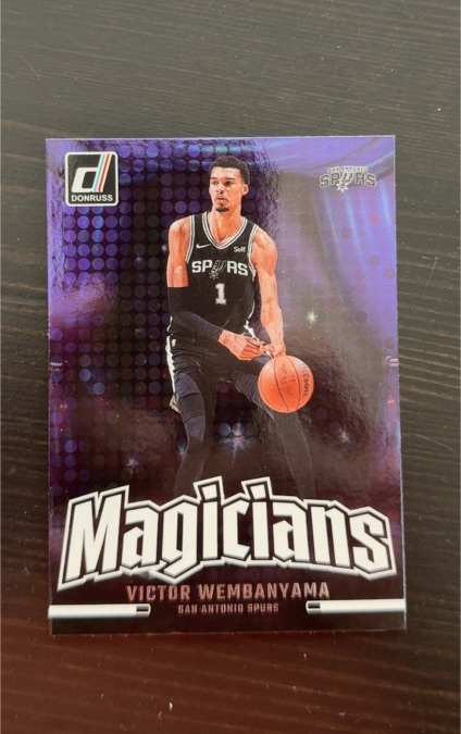 2024-25 Panini Donruss #9 Victor Wembanyama Magicians — front