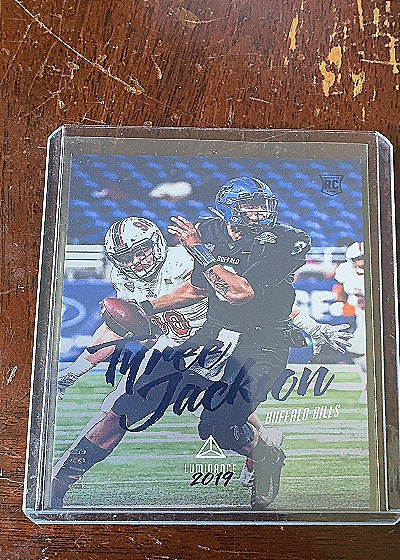 2019 Panini Luminance #203 Josh Allen — front