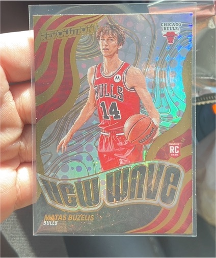 2024-25 Panini Revolution #2 Matas Buzelis New Wave RC — front