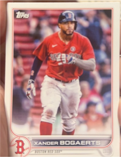 2022 Topps #8 Xander Bogaerts — front
