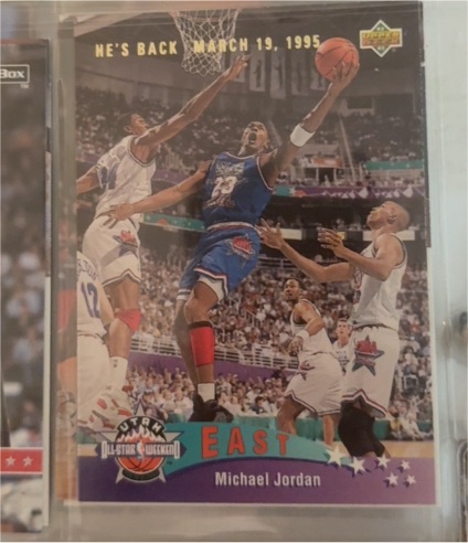 1992-93 Upper Deck #425 Michael Jordan — front