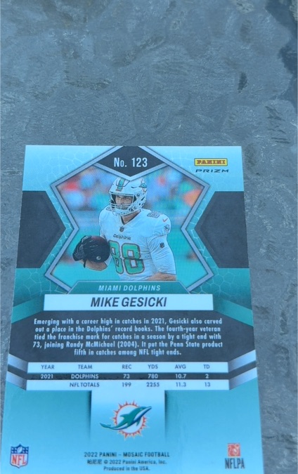 2022 Panini Mosaic #123 Mike Gesicki — front