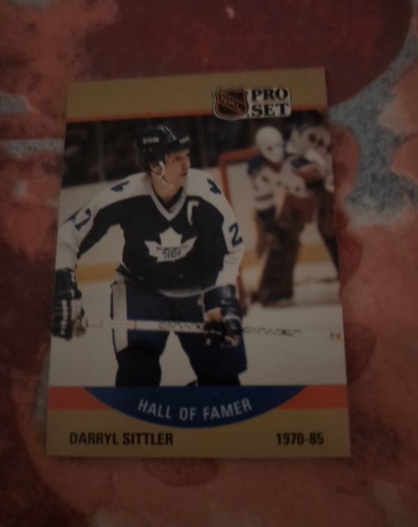 1990-91 Pro Set #404 Darryl Sittler — front