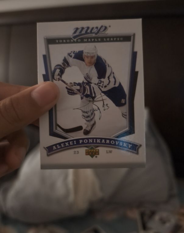 2007-08 Upper Deck MVP #23 Alexei Ponikarovsky — front