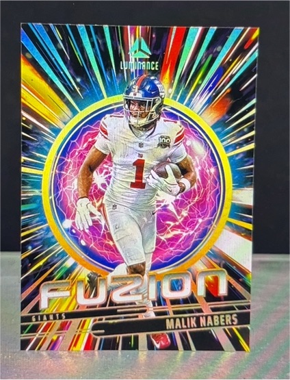 2025 Panini Luminance #9 Malik Nabers — front