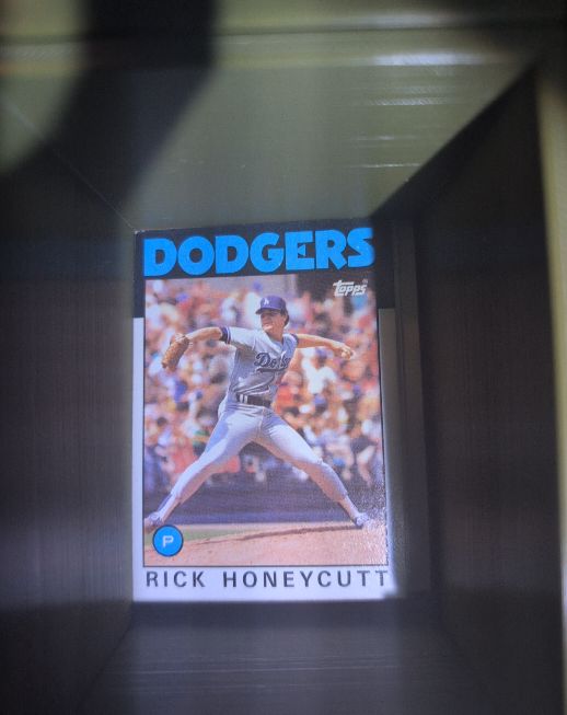 1986 Topps #439 Rick Honeycutt — front