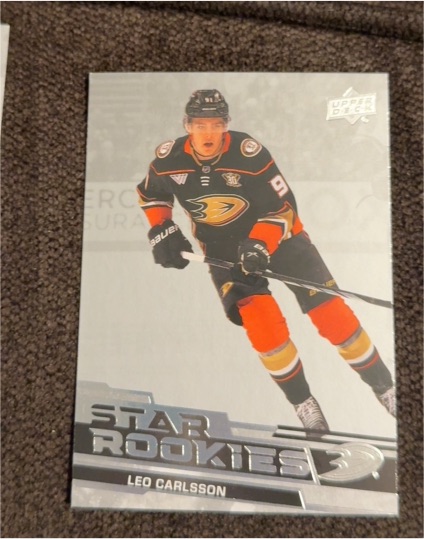 2023-24 Upper Deck Star Rookies #7 Leo Carlsson — front