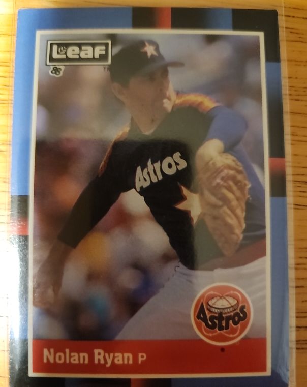 1988 Leaf #77 Nolan Ryan — front