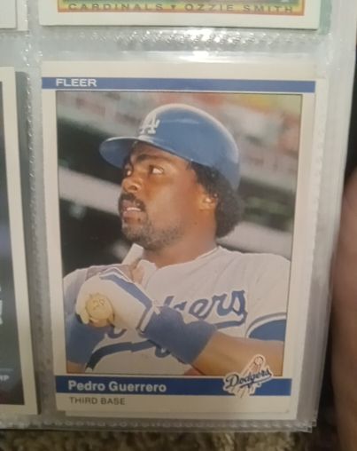 1984 Fleer #100 Pedro Guerrero — front