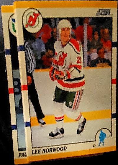 1990-91 Score Rookie and Traded #74T Lee Norwood — front