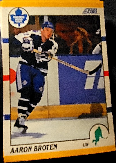 1990 Score #LX Aaron Broten — front