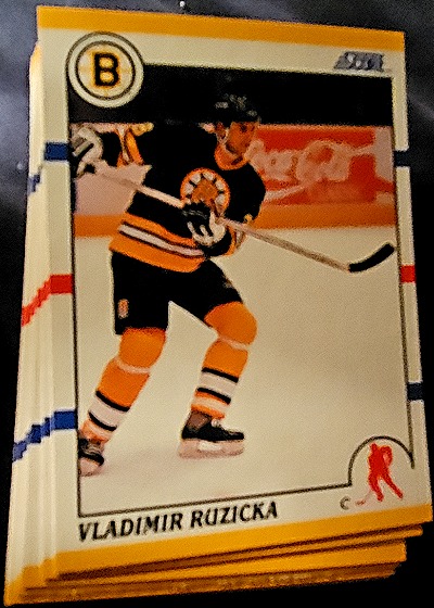 1990-91 Score #226 Vladimir Ruzicka — front