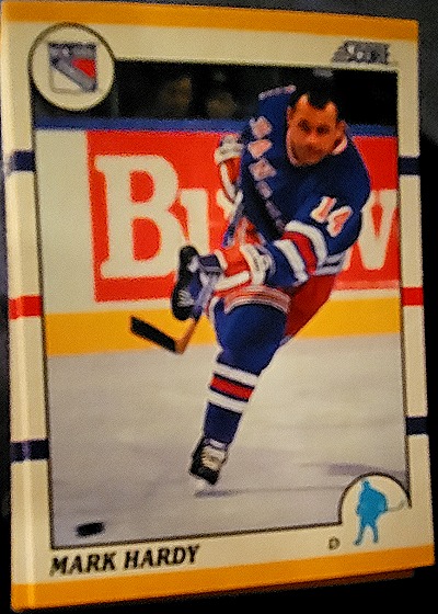 1990-91 Score Rookie and Traded #104T Mark Hardy — front
